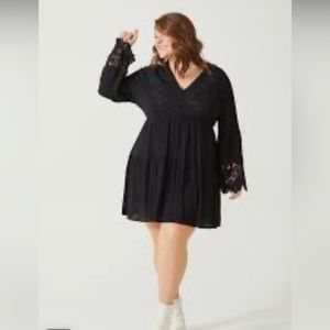 Arula Dress
Size A which is like 1x
Bell sleeves 
Fitted bodice
Worn once